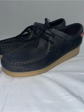 Clark’s Padmora Black Suede Lace-up Oxfords